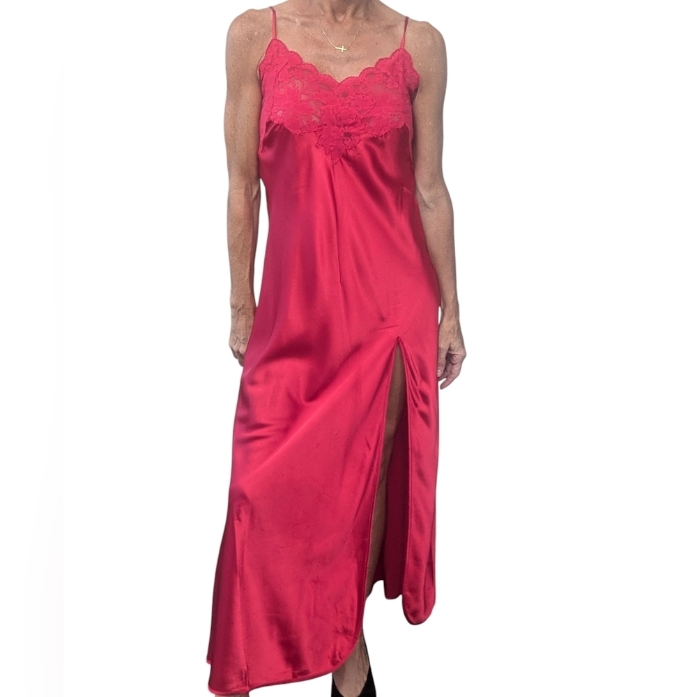 Vintage Y2K Victoria's Secret Red Satin Lace Maxi Slip Nightgown M